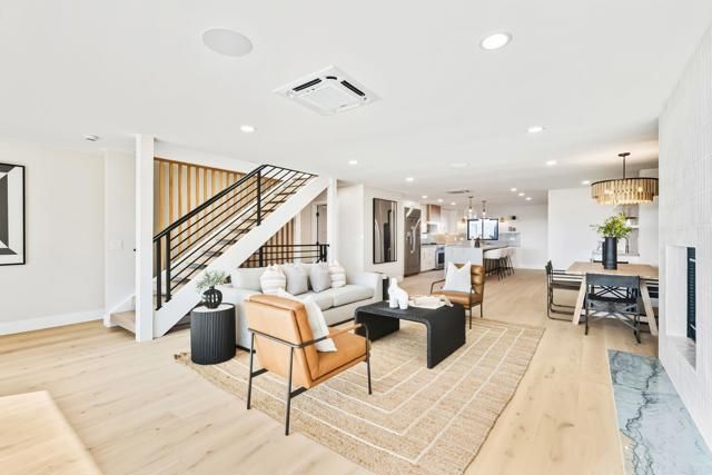 2623 Ocean Front Walk, San Diego, CA 92109