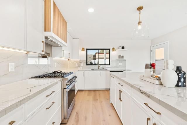 2623 Ocean Front Walk, San Diego, CA 92109