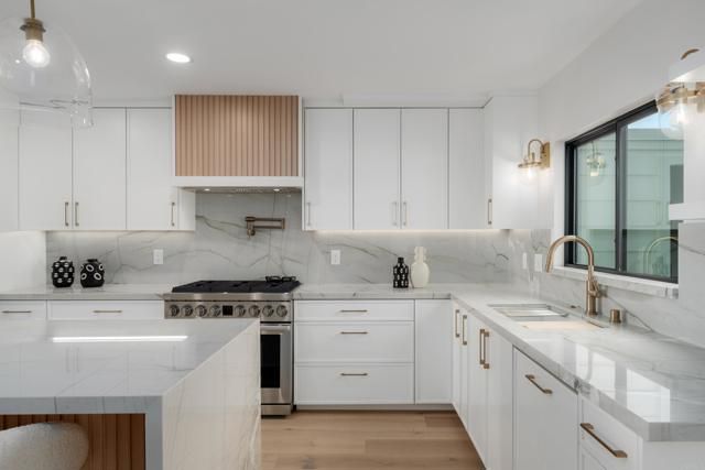 2623 Ocean Front Walk, San Diego, CA 92109