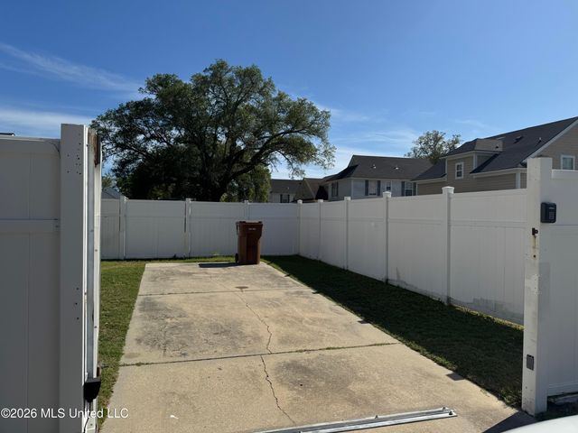 441 Hope Street, Biloxi, MS 39530