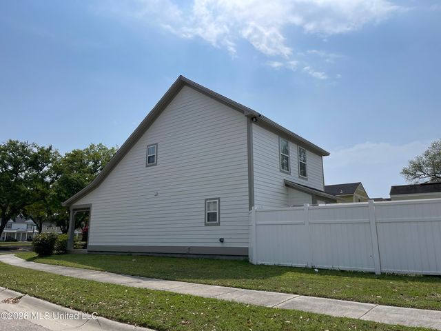 441 Hope Street, Biloxi, MS 39530