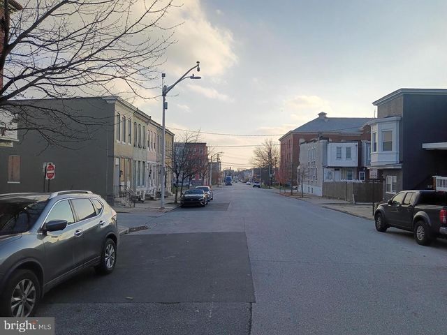 2015 N SMALLWOOD ST, Baltimore, MD 21216