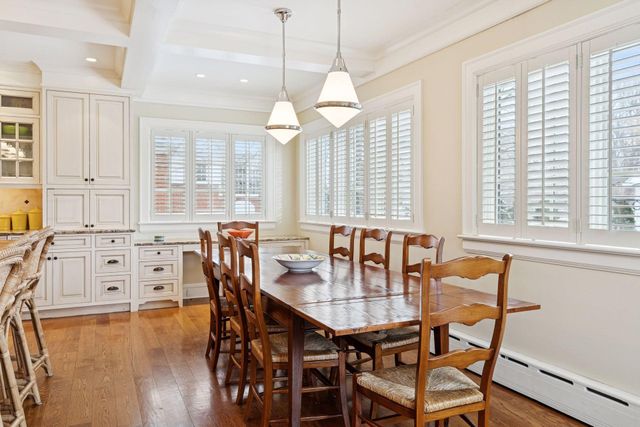 4615 Browndale Avenue, Edina, MN 55424