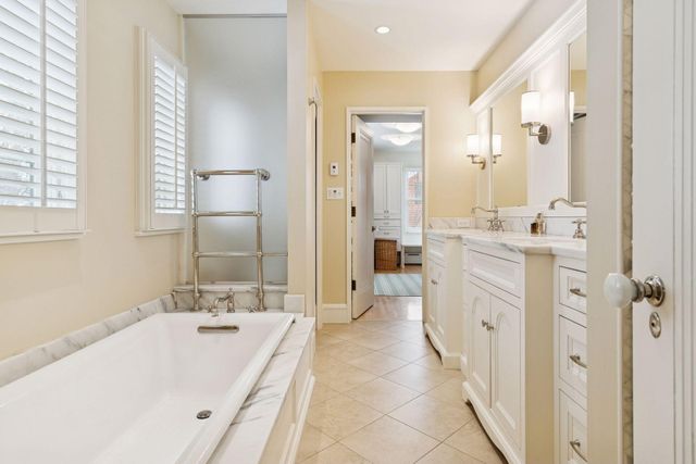 4615 Browndale Avenue, Edina, MN 55424