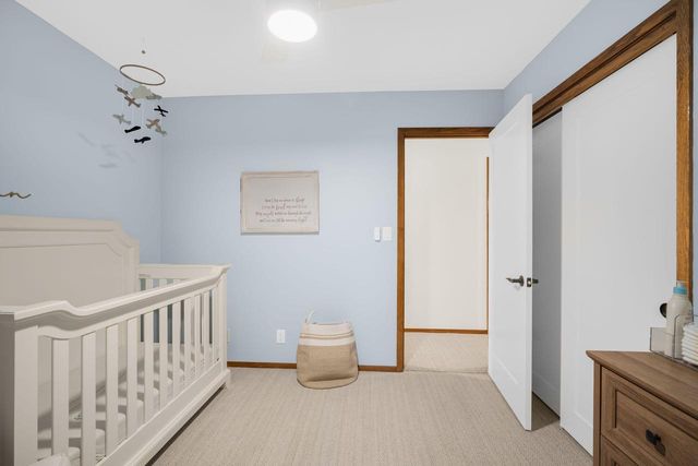 1324 W Portview DRIVE, Port Washington, WI 53074