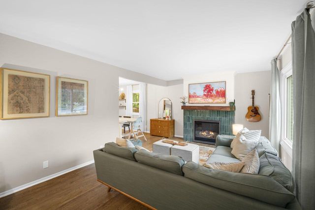 1324 W Portview DRIVE, Port Washington, WI 53074