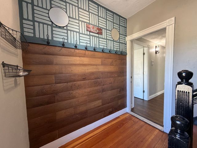 26 Elder St 2A, Boston, MA 02125