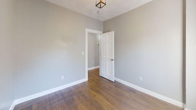 26 Elder St 2A, Boston, MA 02125
