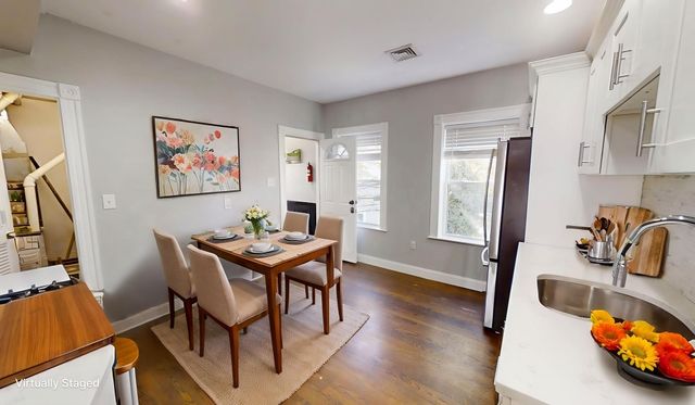 26 Elder St 2A, Boston, MA 02125