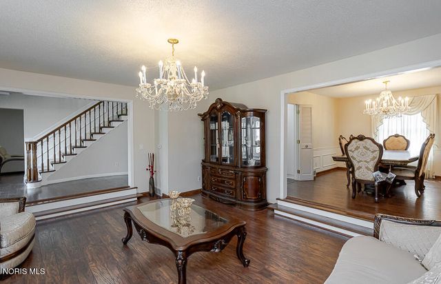 4447 Sulgrave Drive, Toledo, OH 43623