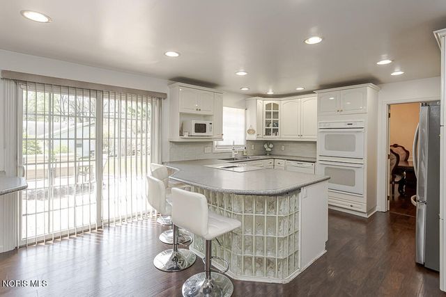4447 Sulgrave Drive, Toledo, OH 43623