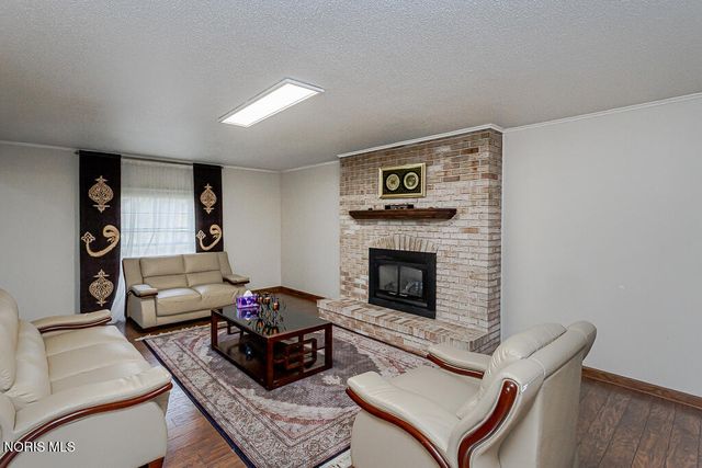 4447 Sulgrave Drive, Toledo, OH 43623