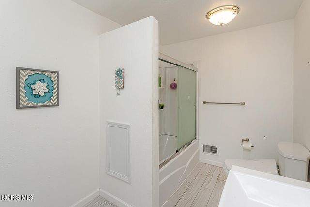 4447 Sulgrave Drive, Toledo, OH 43623