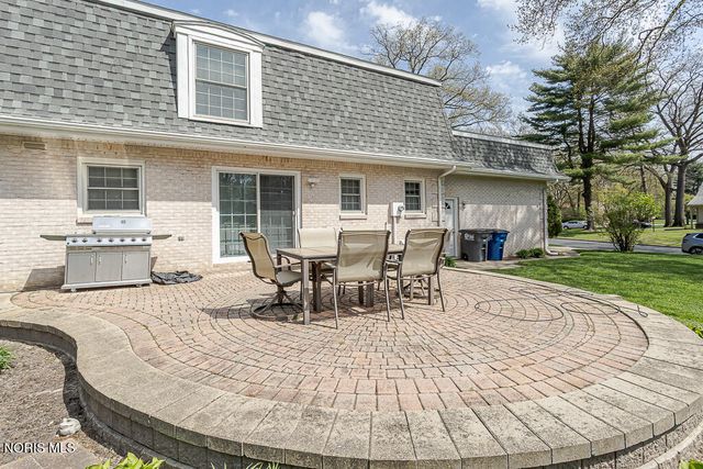4447 Sulgrave Drive, Toledo, OH 43623