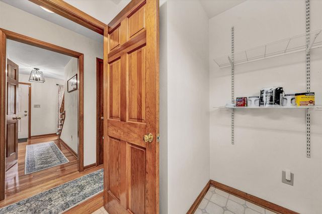 7835 Forest Edge DR, Roanoke, VA 24018