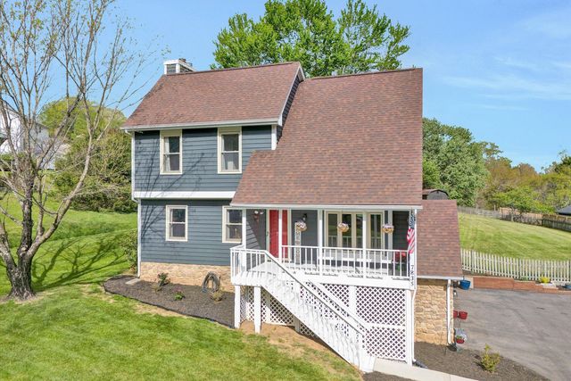 7835 Forest Edge DR, Roanoke, VA 24018