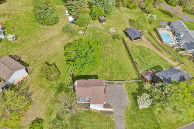 7835 Forest Edge DR, Roanoke, VA 24018