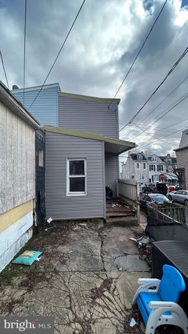 1231 OLEY ST, Reading, PA 19604