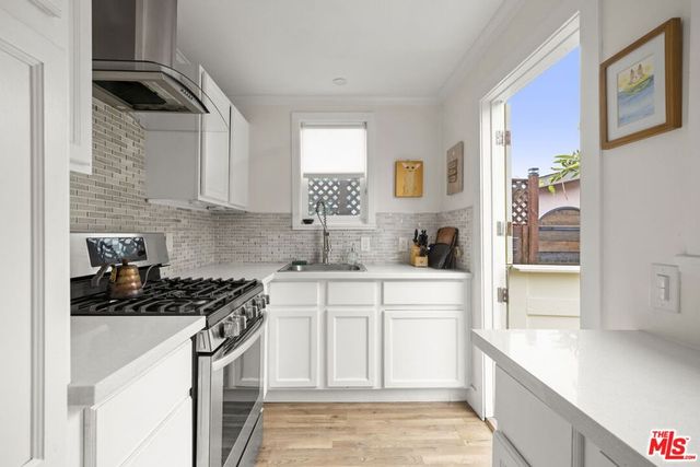 306 W Plymouth, Inglewood, CA 90302