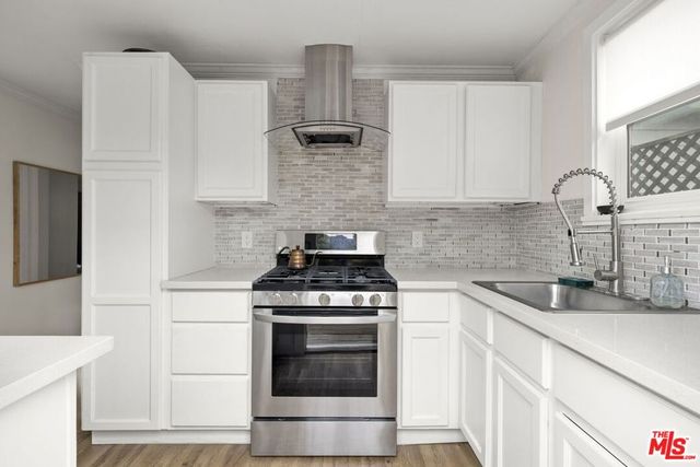 306 W Plymouth, Inglewood, CA 90302