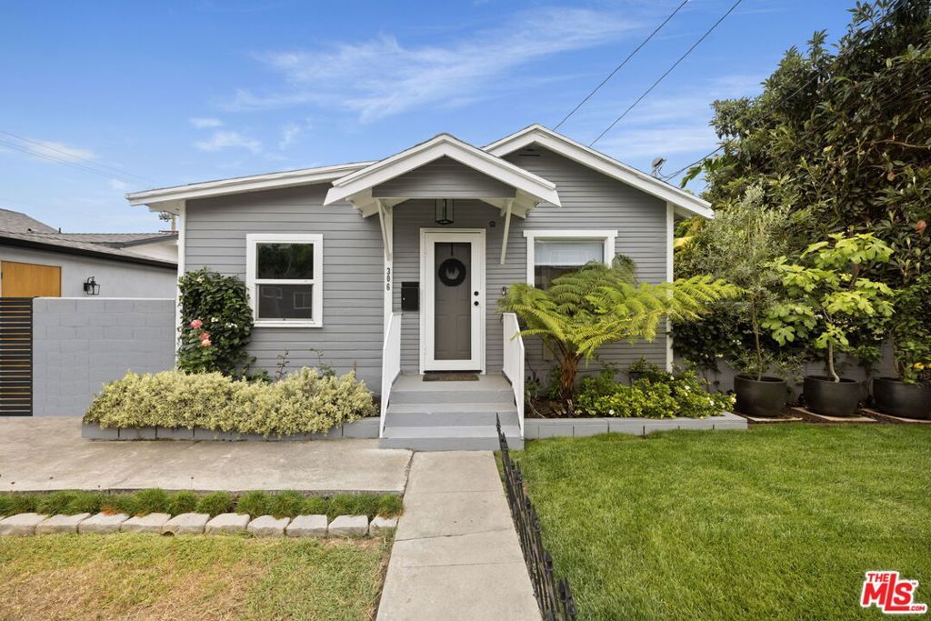 306 W Plymouth, Inglewood, CA 90302