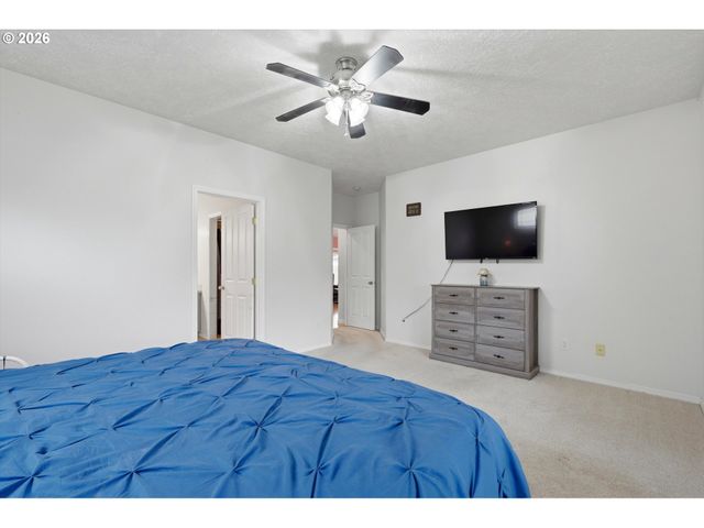 2331 Nw FENDLE Way, Mc Minnville, OR 97128