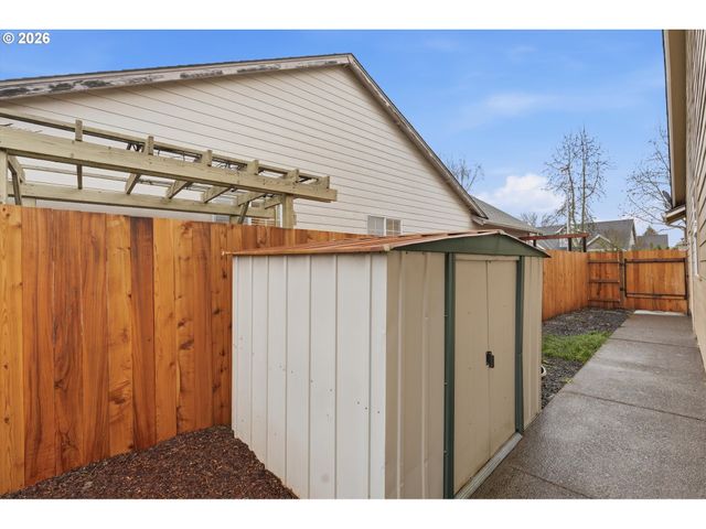2331 Nw FENDLE Way, Mc Minnville, OR 97128