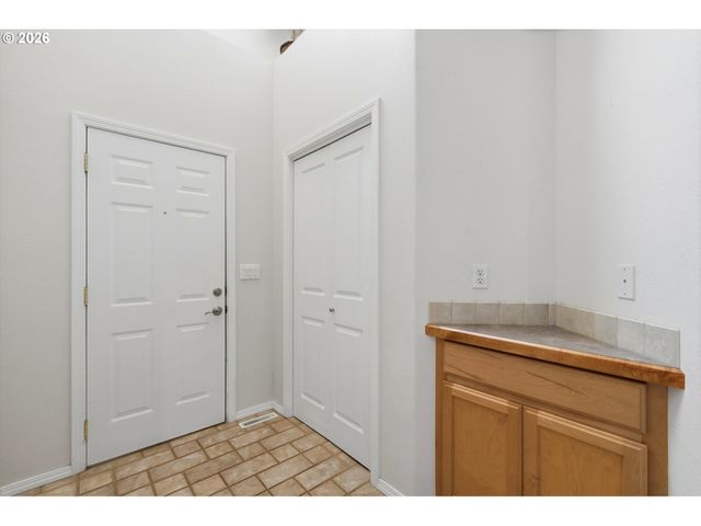 2331 Nw FENDLE Way, Mc Minnville, OR 97128