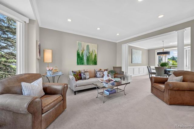 3804 Elk Drive, Rochester, MI 48306