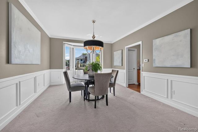 3804 Elk Drive, Rochester, MI 48306