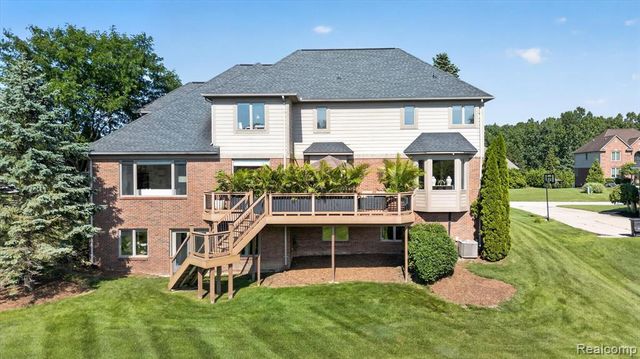 3804 Elk Drive, Rochester, MI 48306