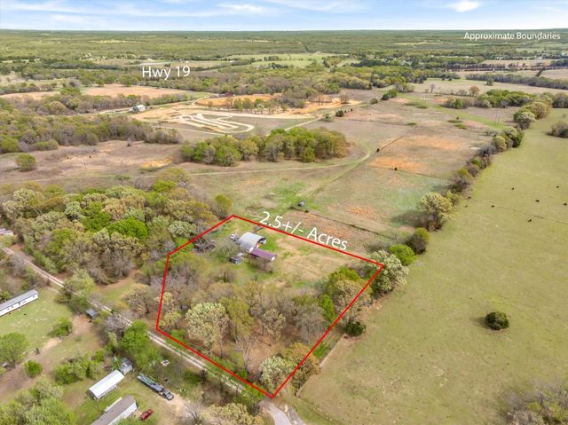 2027 VZ County Road 3104, Edgewood, TX 75117