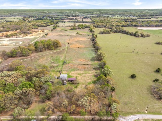 2027 VZ County Road 3104, Edgewood, TX 75117