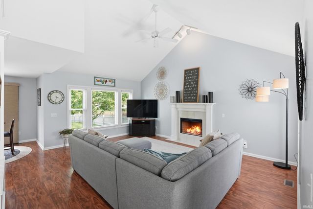 12526 Genesta Cove, Fort Wayne, IN 46845