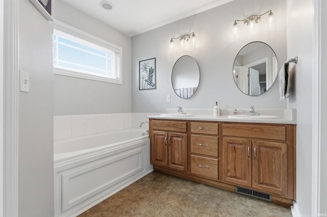 12526 Genesta Cove, Fort Wayne, IN 46845