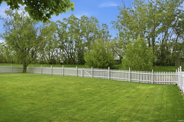 12526 Genesta Cove, Fort Wayne, IN 46845