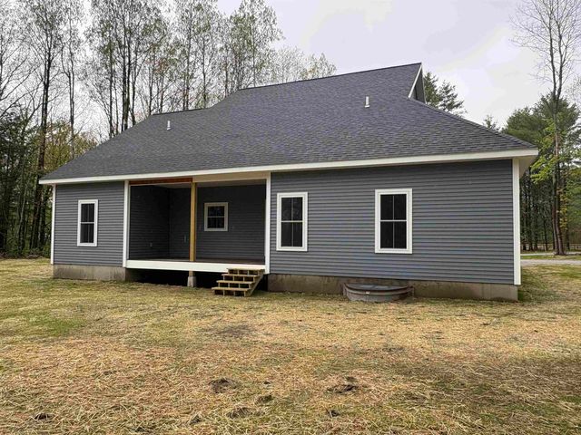 234 Oakledge Way, Milton, VT 05468