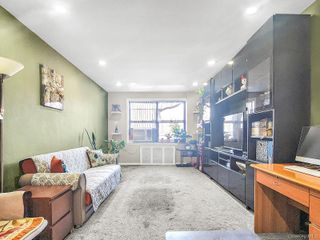 25-18 Union Street 2D, Flushing, NY 11354