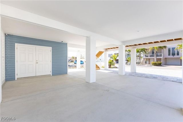 210 Pearl ST, Fort Myers Beach, FL 33931