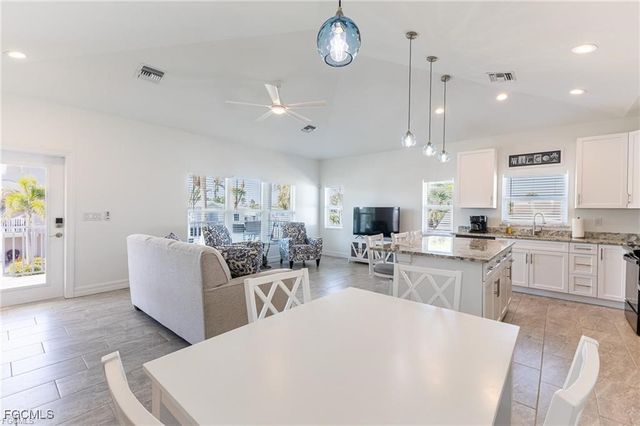 210 Pearl ST, Fort Myers Beach, FL 33931