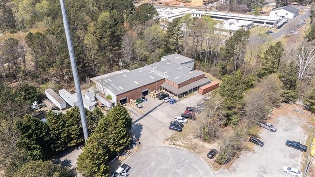 300 Industrial Way, Fayetteville, GA 30215