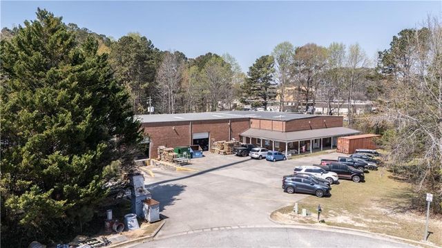 300 Industrial Way, Fayetteville, GA 30215