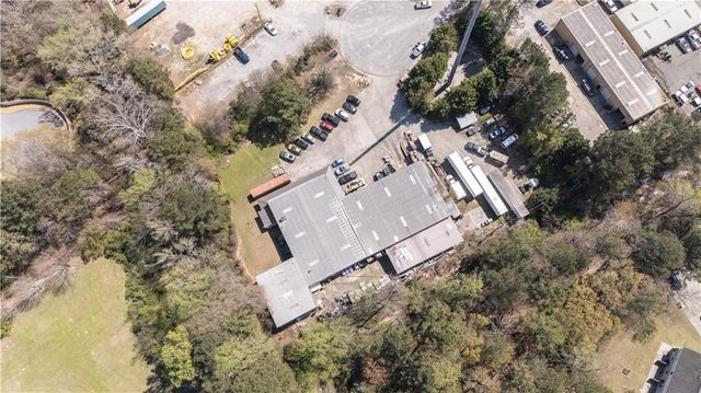 300 Industrial Way, Fayetteville, GA 30215