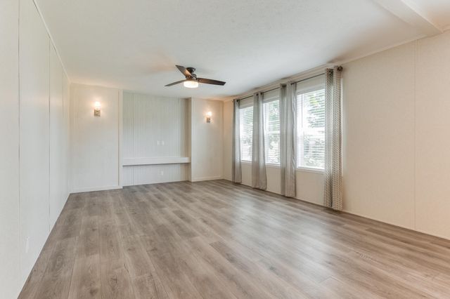 714 Mill Street 14, Leslie, MI 49251