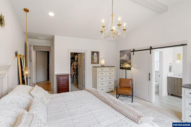 493 NW Crater Lake Dr, Dallas, OR 97338