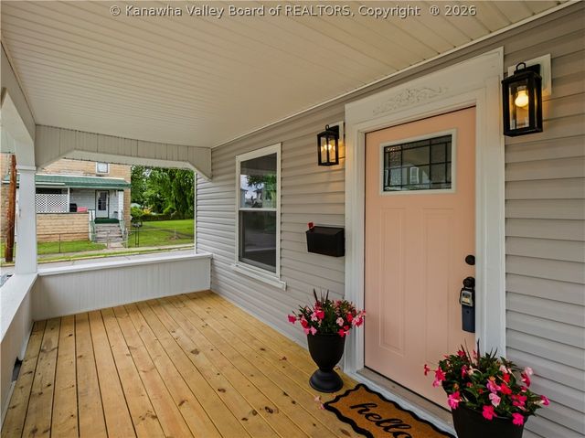 1008 Grant Street, Charleston, WV 25302