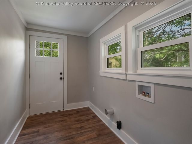 1008 Grant Street, Charleston, WV 25302