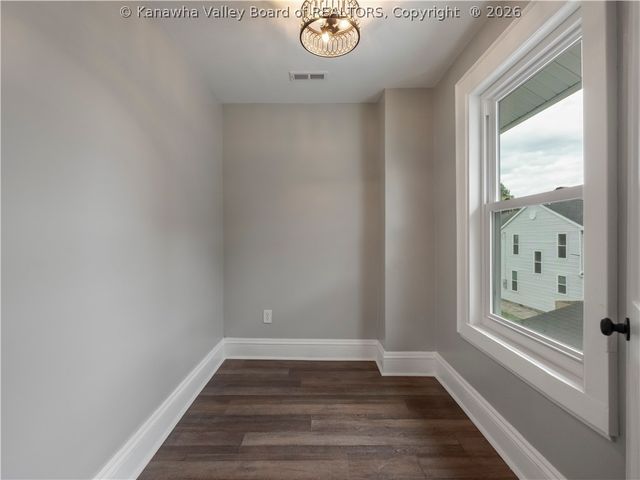 1008 Grant Street, Charleston, WV 25302