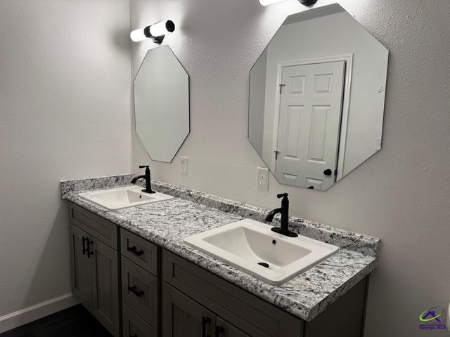 4266 Mumford Road, Macon, GA 31204