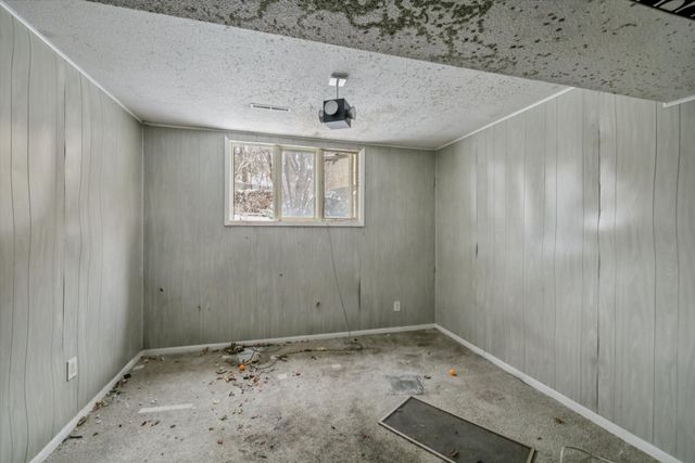 3515 SW 27th Street, Des Moines, IA 50321